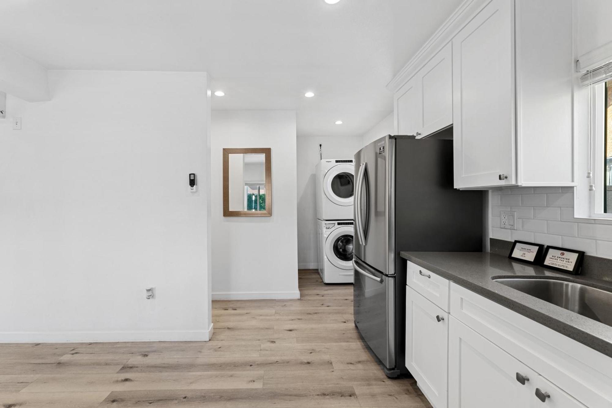 Muirfield Chic City Bungalow With Parking 洛杉矶 外观 照片